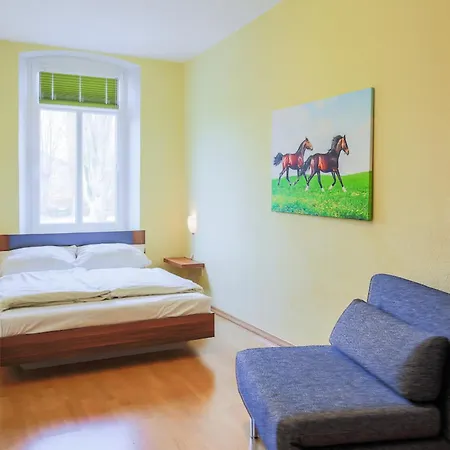 Buedlfarm - Bauers Haus *