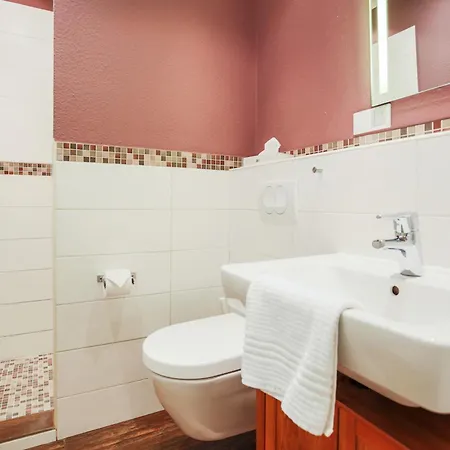 Buedlfarm - Bauers Haus Apartmán *